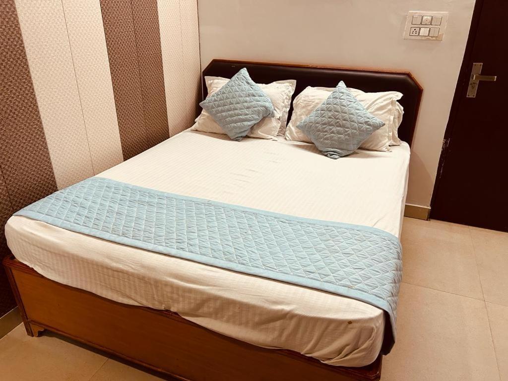 4 U Premium Tapovan רישיקש מראה חיצוני תמונה