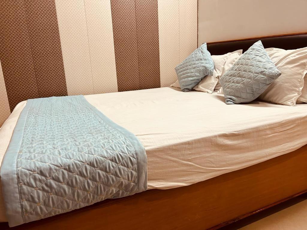 4 U Premium Tapovan רישיקש מראה חיצוני תמונה